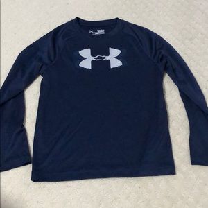 4 Under Armour long sleeve shirts